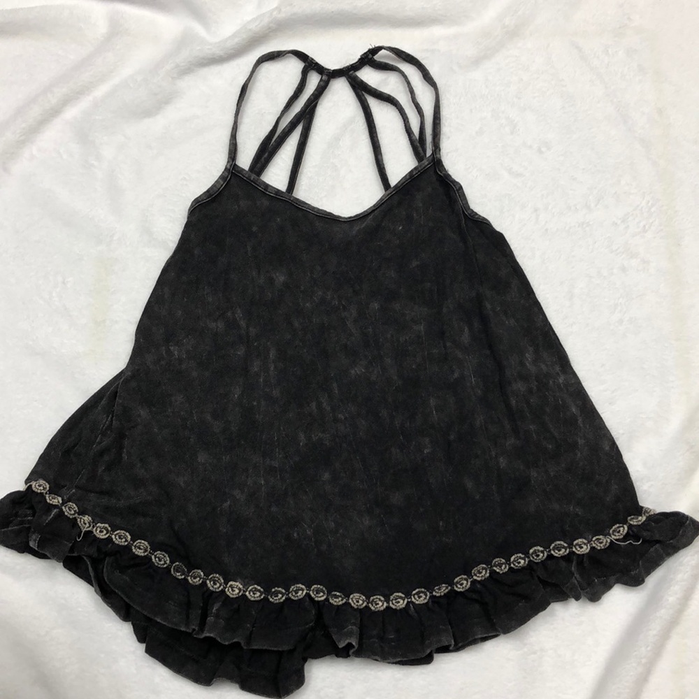 Black acid wash tank top